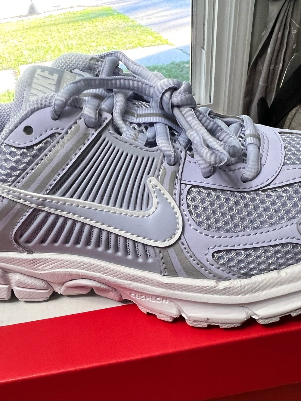 Nike Vomero 5 Kids Lavender/Light Purple Athletic Sneakers